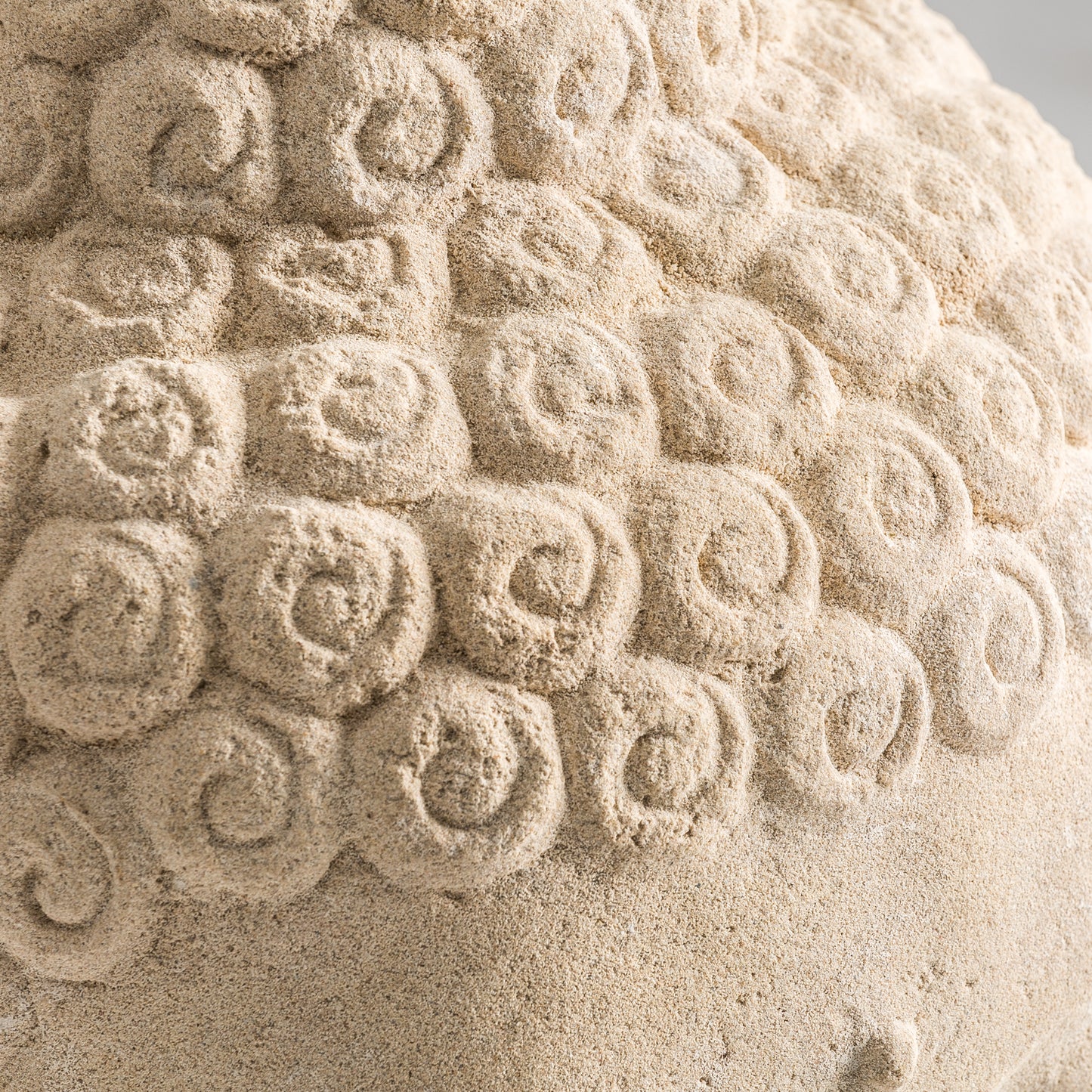 Busto Budha en Color Crema