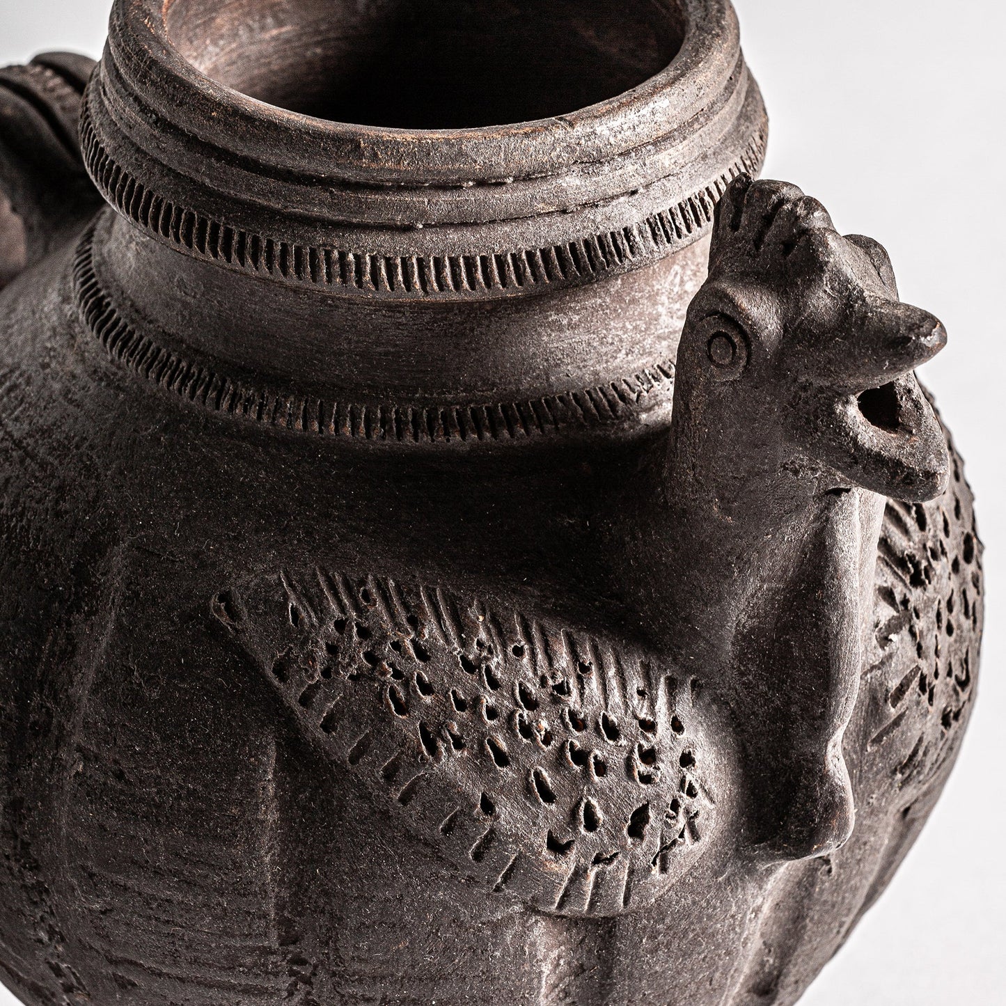 Jarrón en Color Negro