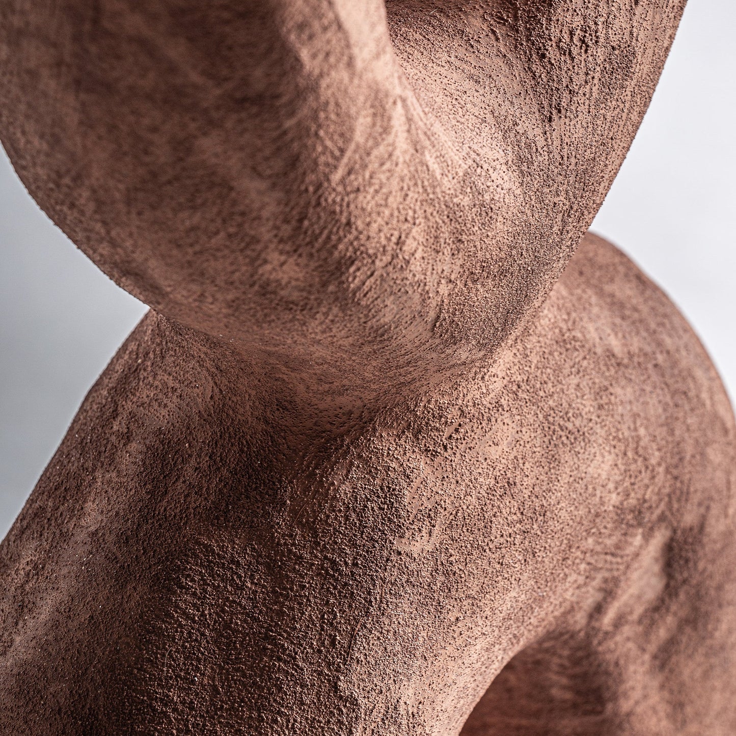 Mezin Plant Pot in Brown Colour