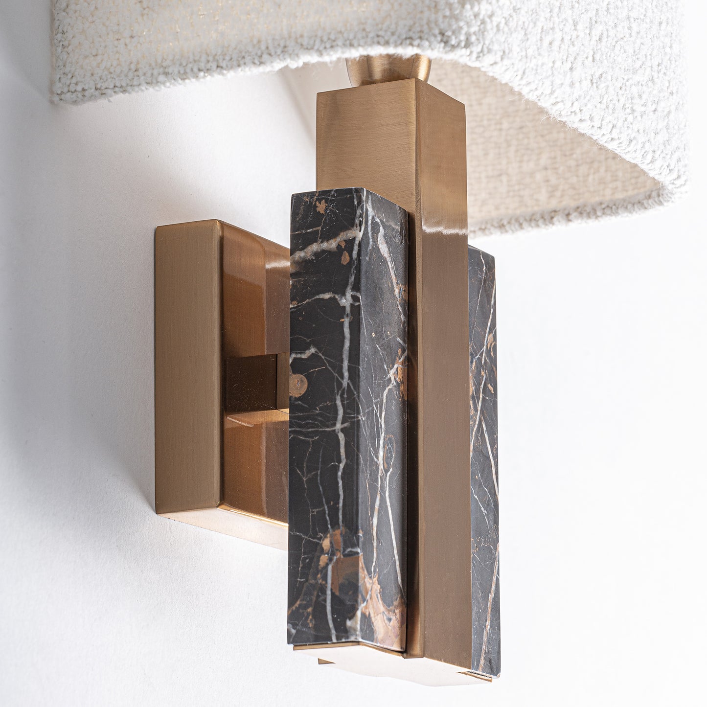 FN=VI36539_36539-01.jpg;SHA256=f5ff2e30174a6fa56ae9b0832db909dfffe6360ebb1638a8ca5d5a5b8f11484e