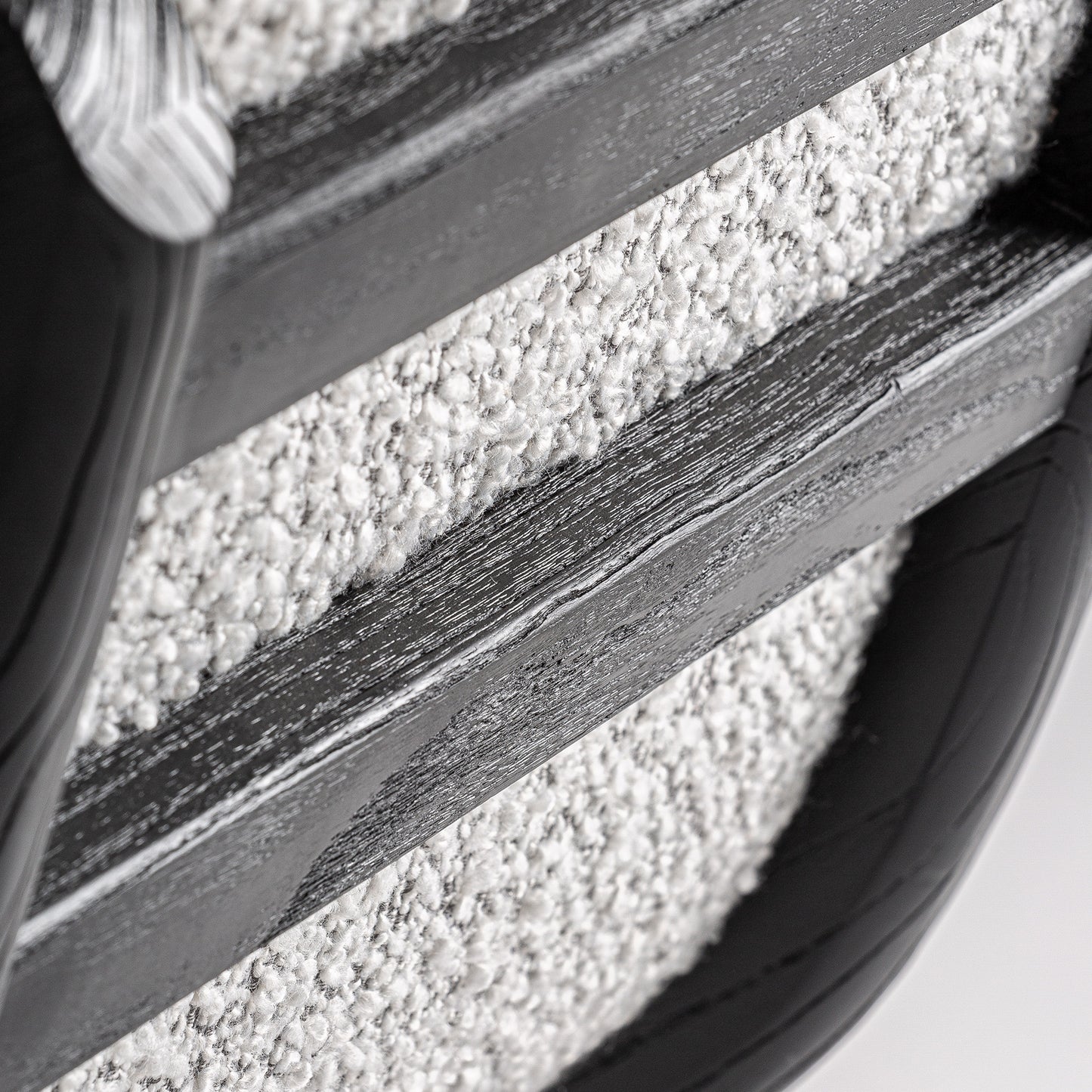 FN=VI36772_36772-08.jpg;SHA256=438aaf4bf883dfbb217a3947aedb33a37e83467616c88a696ff2e226b127395d