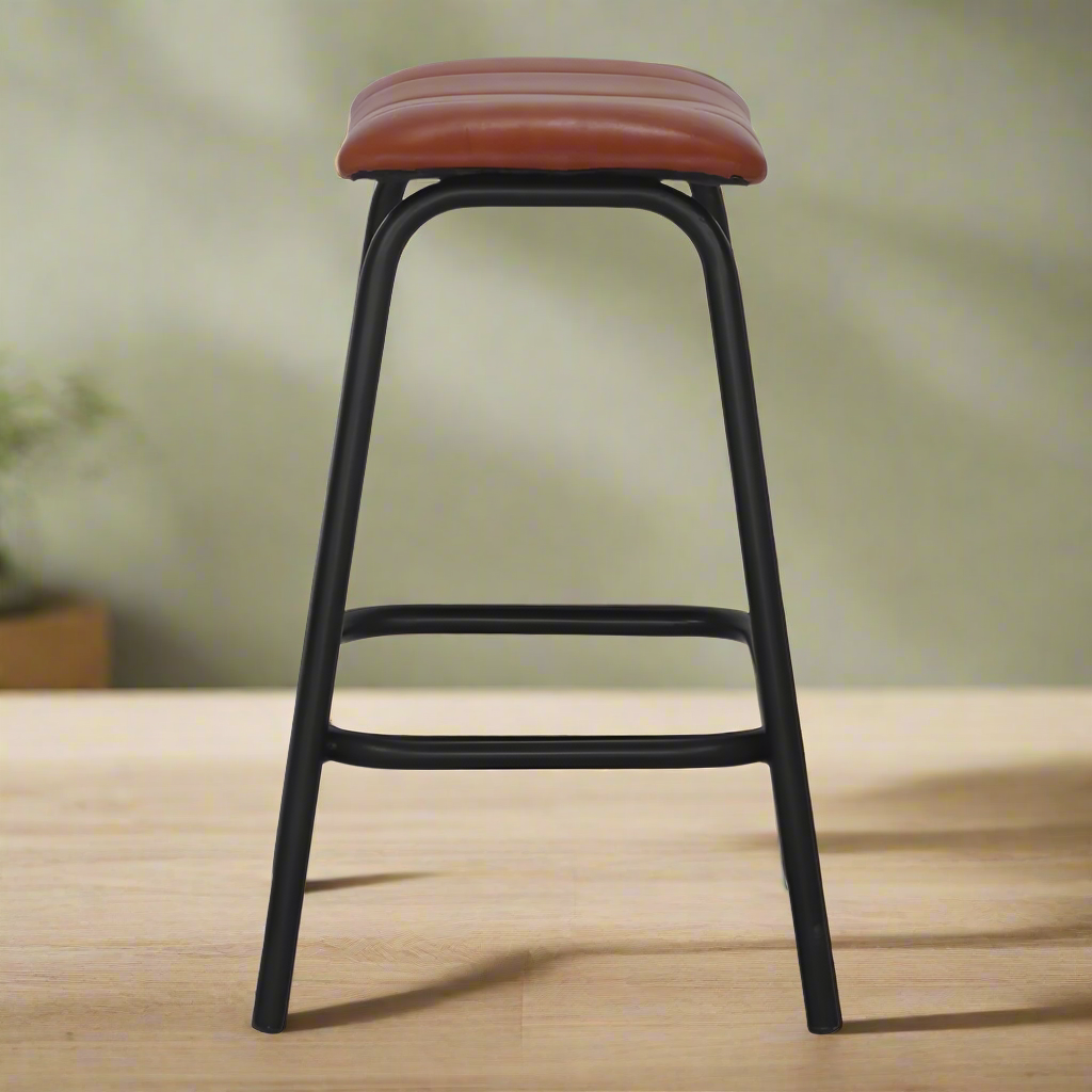 Lauri Mini Counter Stool – Industrial Elegance in Metal