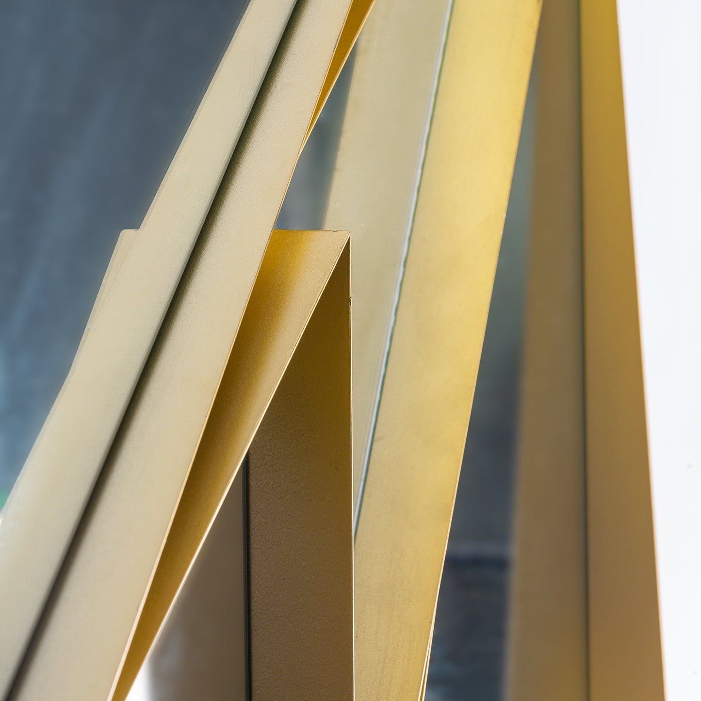 Kodie Mirror in Golden Colour