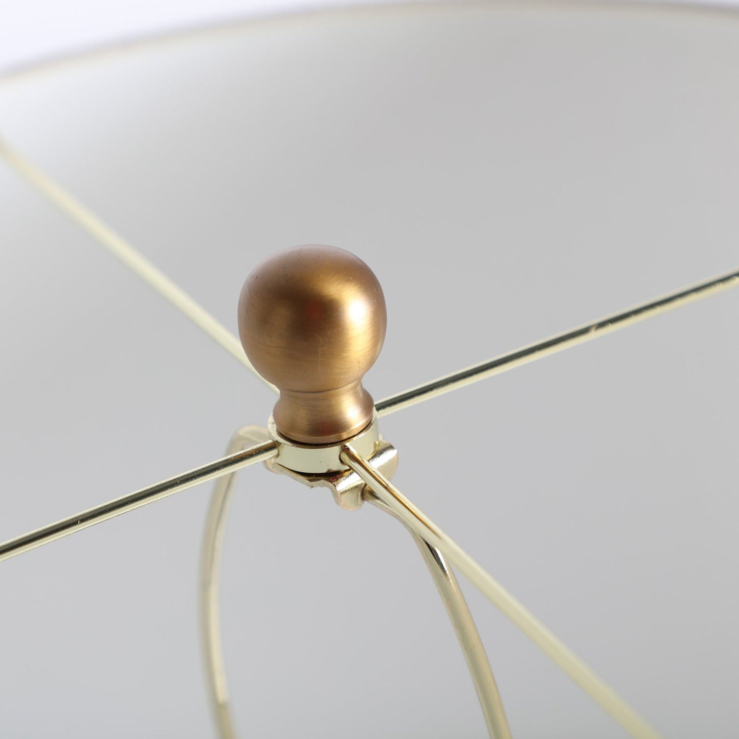 Table Lamp in Transparent Colour