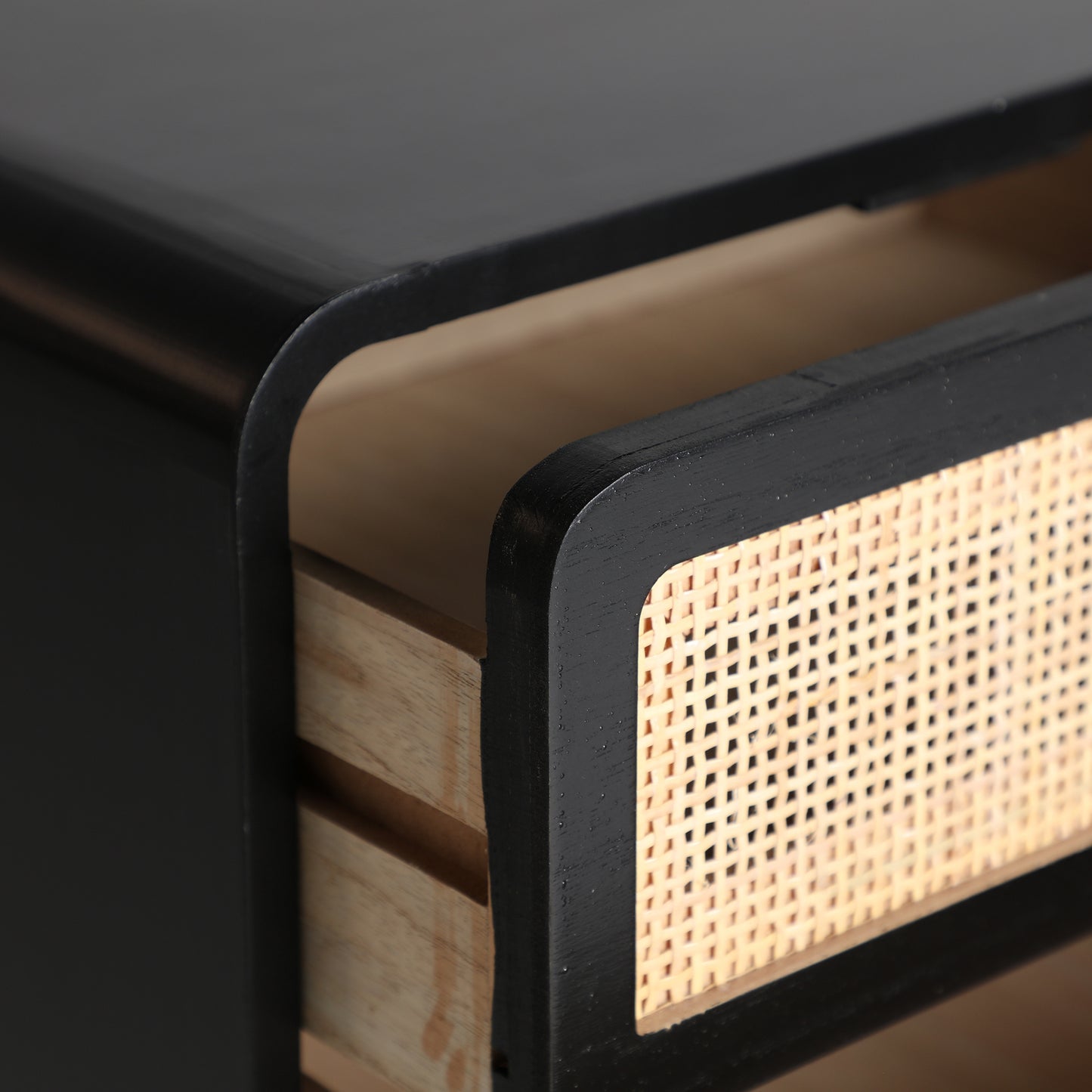 Mesita Beilen Negro/Natural Madera De Pino - Mesitas - Granada Maison