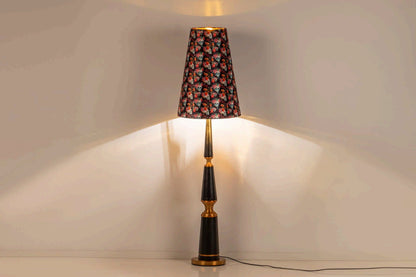 Lámpara Suelo Poliresina Bishop 45.5x45.5x172 Cm