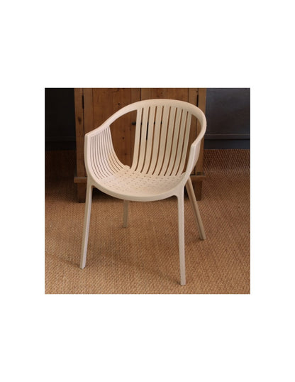 Silla beige con brazo