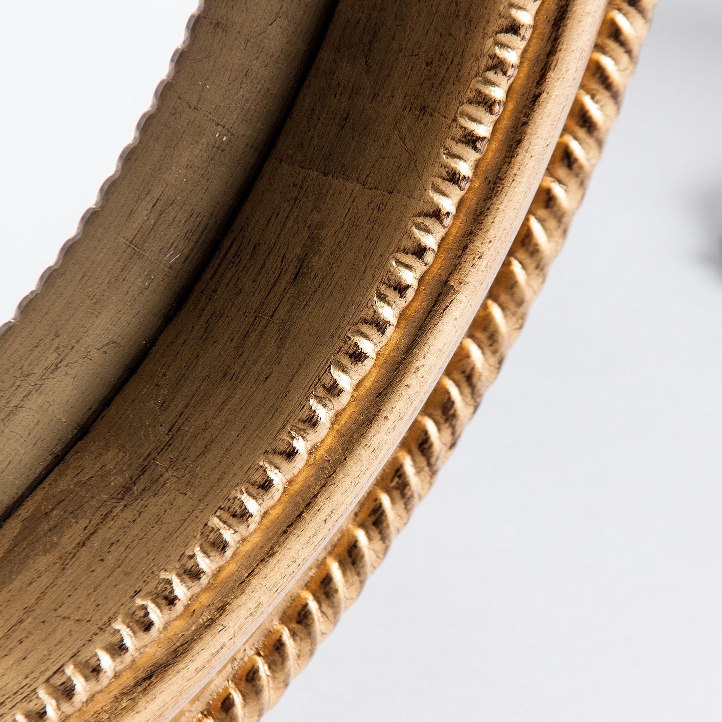 Espejo Almesso en Color Oro