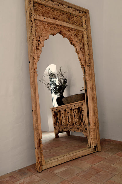 Argeen Mirror in Natural Colour