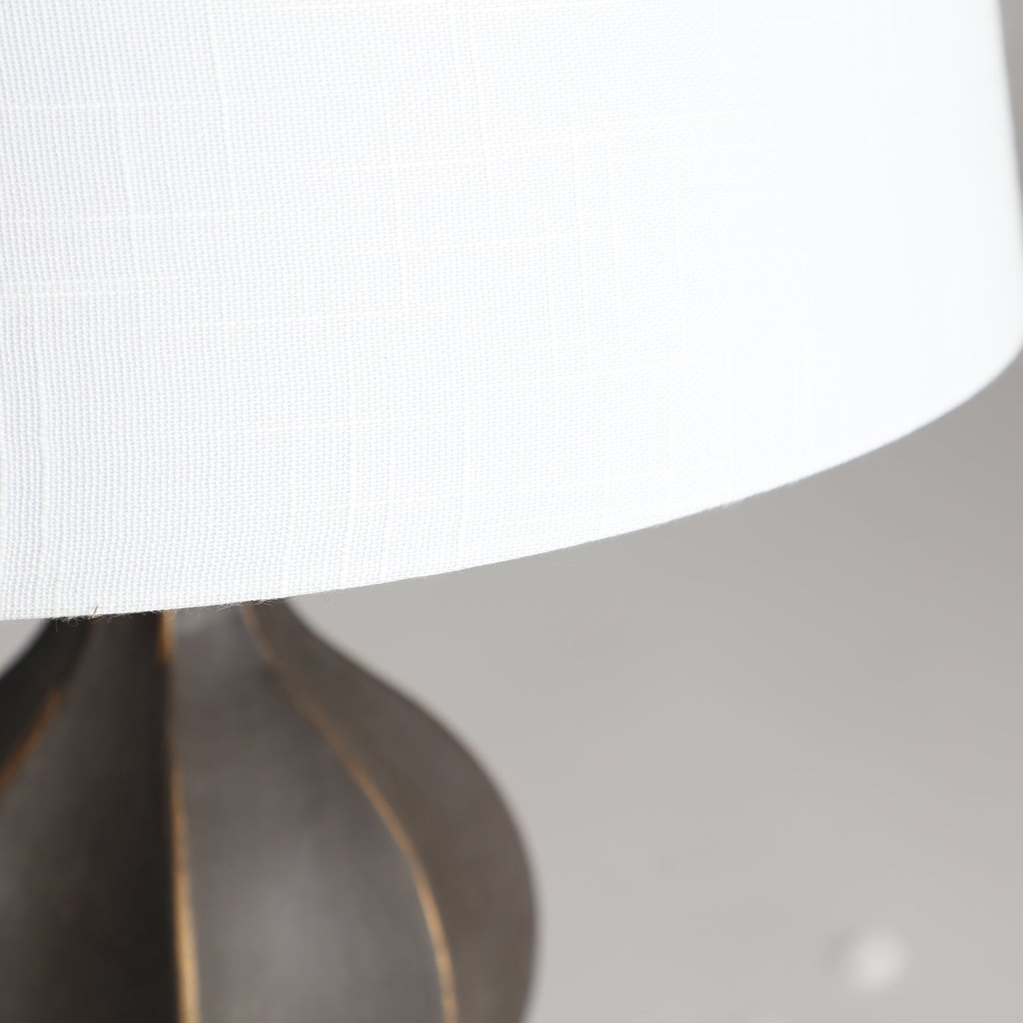 Mara Table Lamp in Black/Gold Colour