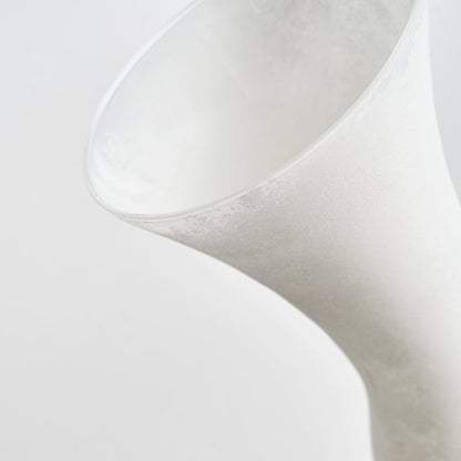 Aixel Vase in White Colour