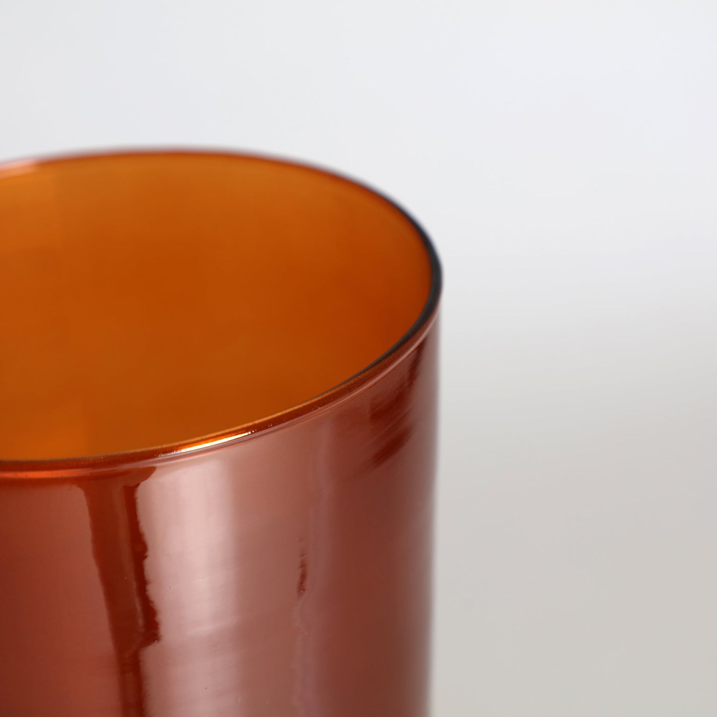 Kitha Vase in Orange Colour