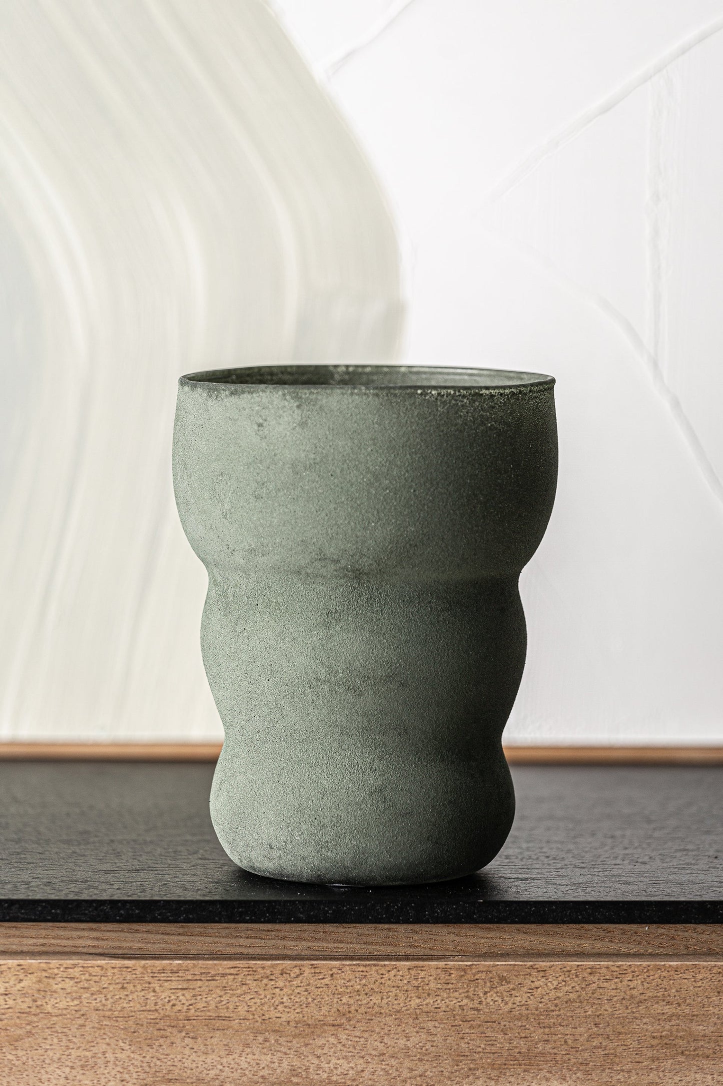 Jeda Vase in Green Colour