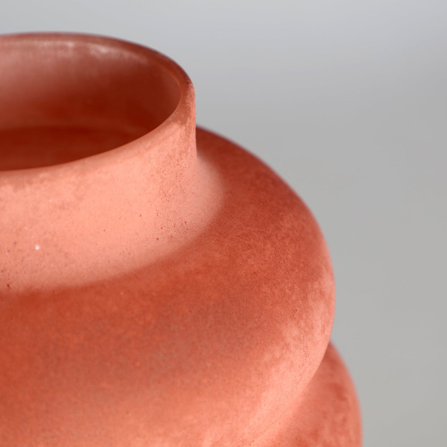 Kidha Vase in Orange Colour