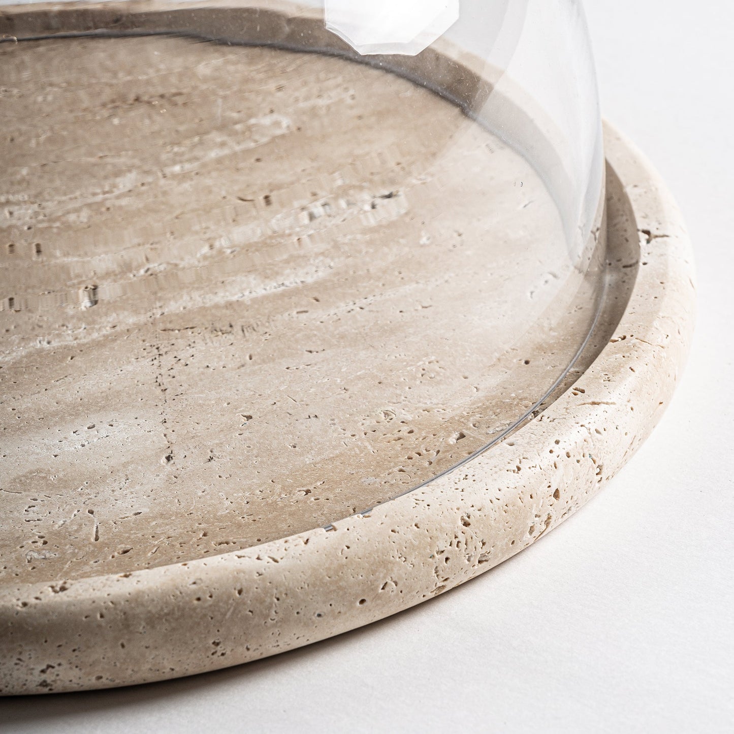 Tetbury Cheese Dish in Beige Colour