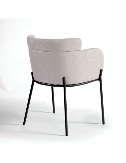 Sillón tapizado arena y metal negro
