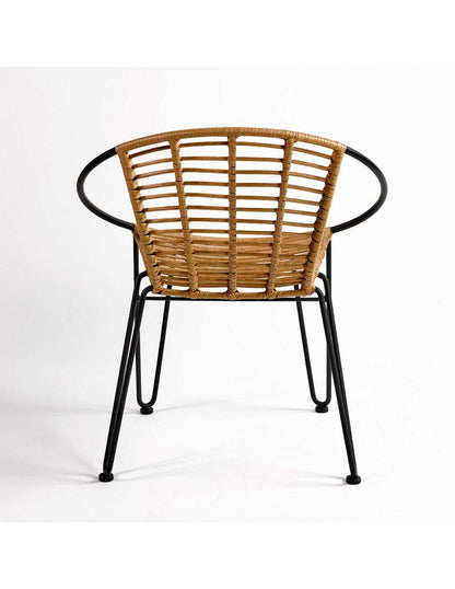 Synthetic rattan and black metal stackable chair