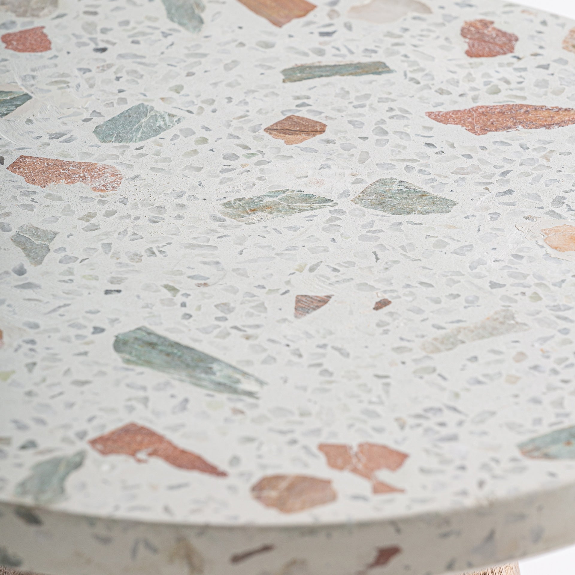 FN=LD37517_37517-04.jpg;SHA256=275a5a51958ce899c7fddbb305f996b6d472667c279a8253bc3a0fc39c412fef