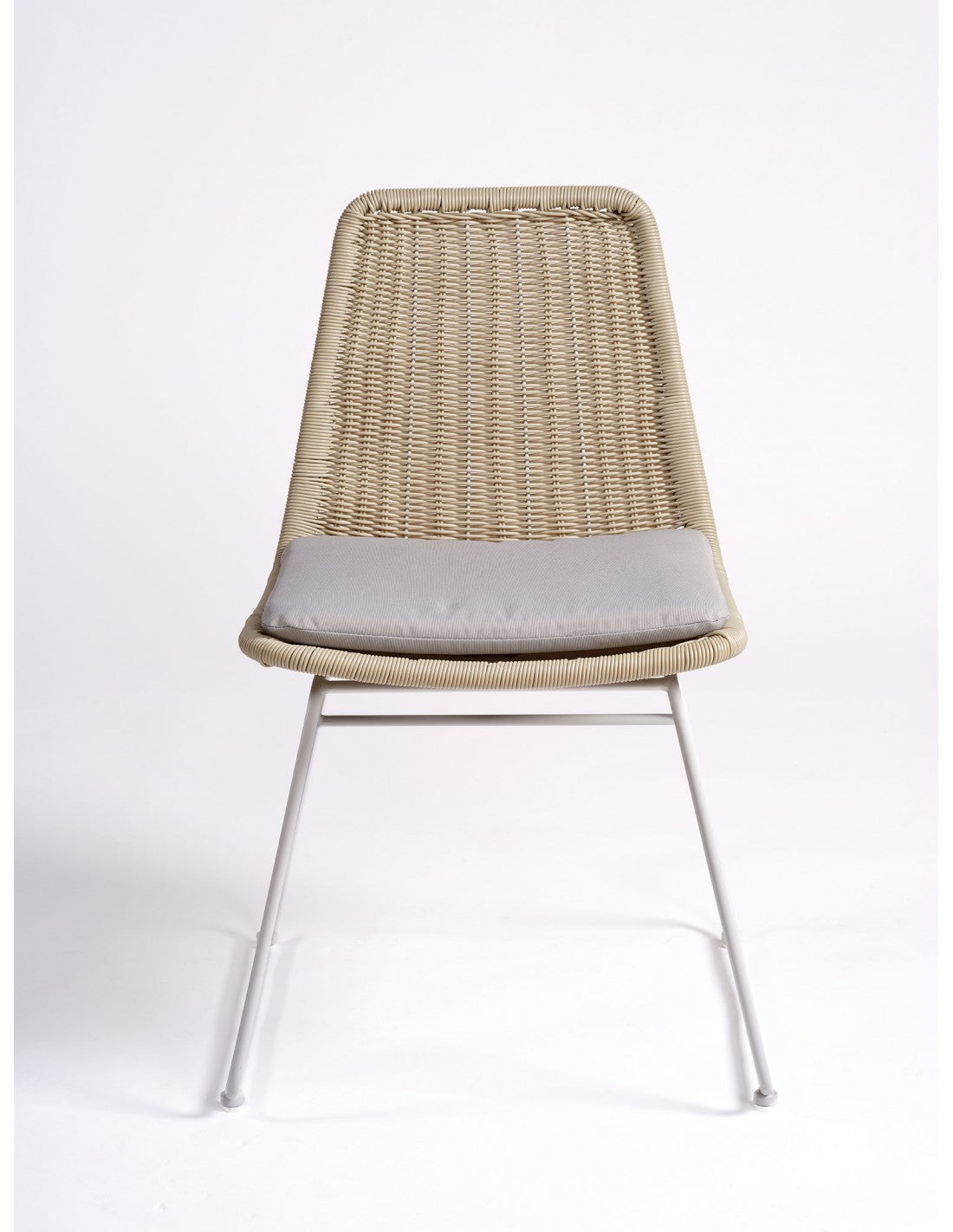 Silla de ratán sintético color tiza pata blanco...