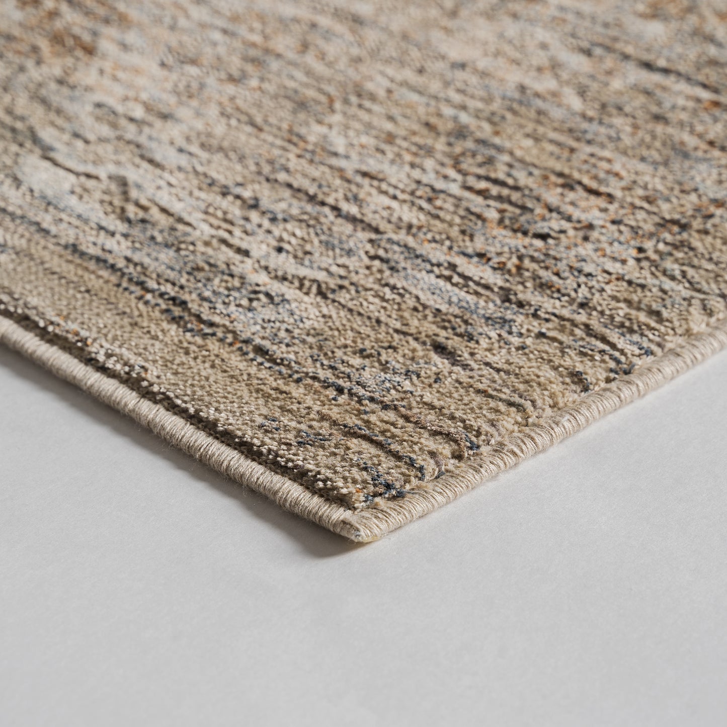 FN=VI36385_36385-02.jpg;SHA256=de416b01219025367c44e9ee61543e70f0f2376715bba3e375de76890729008e