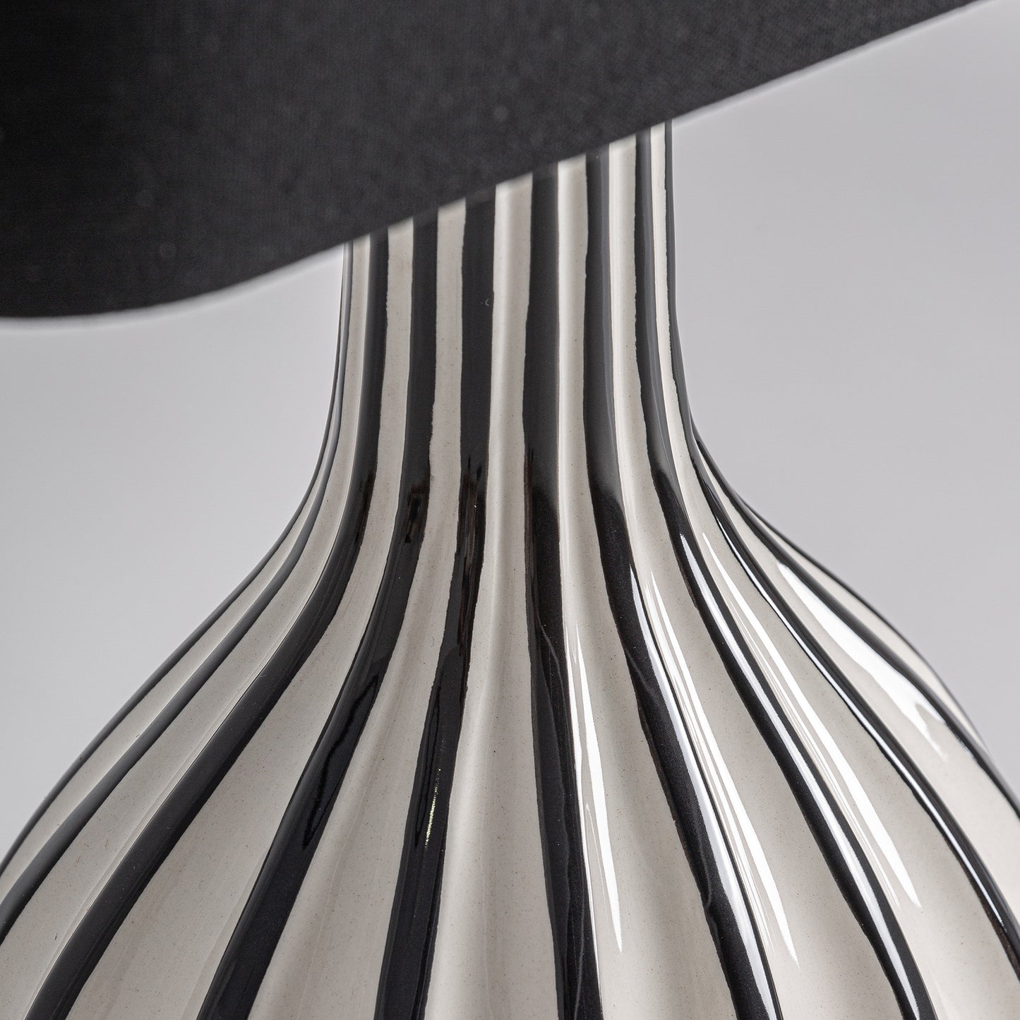 FN=VI36396_36396-02.jpg;SHA256=7304dce21281256ded1700e51a0f45c69010dfae2f58f304c635b02d8e358bd2