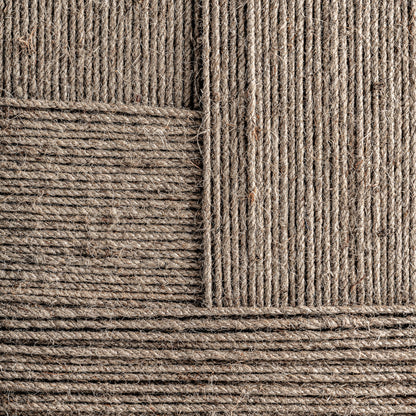 FN=VI36494_36494-03.jpg;SHA256=efaf71289f4429de9c1b556ab39d902962ea378e4c6fd9fa65f8c3947c0b6e2a