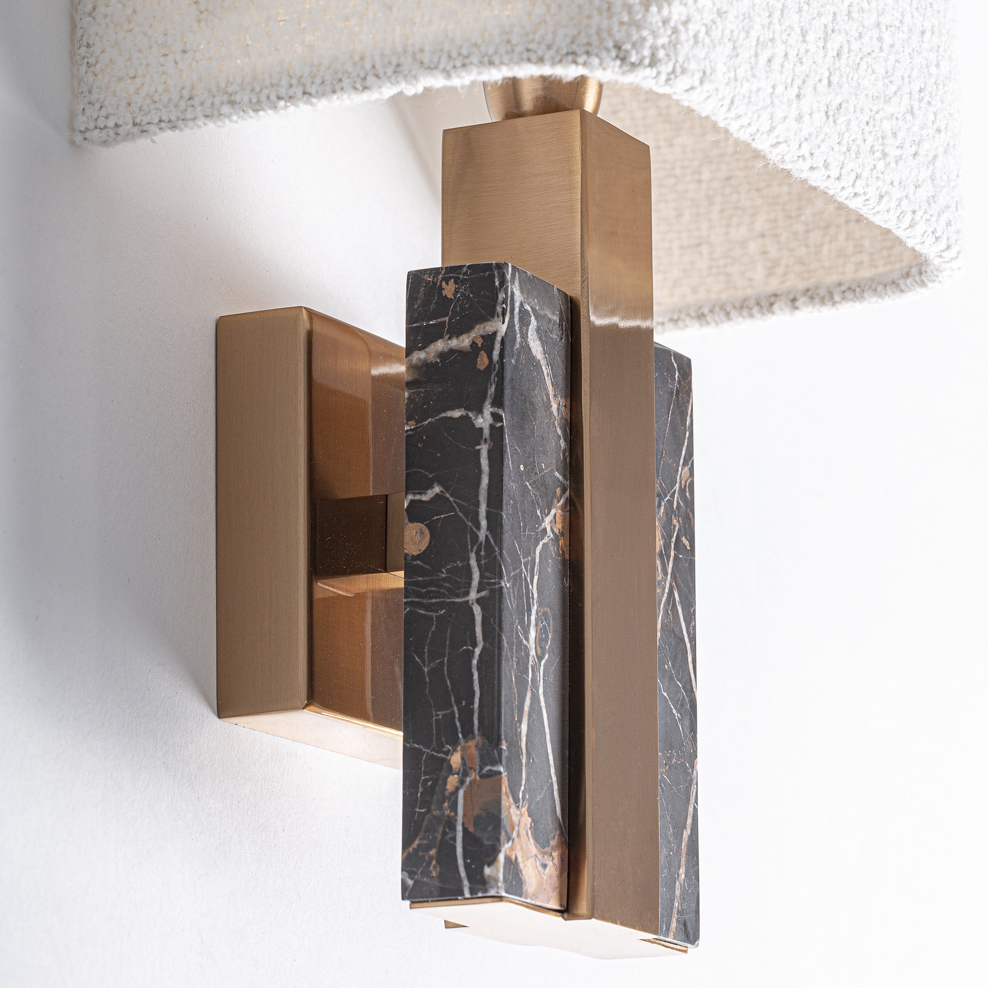 FN=VI36539_36539-01.jpg;SHA256=f5ff2e30174a6fa56ae9b0832db909dfffe6360ebb1638a8ca5d5a5b8f11484e