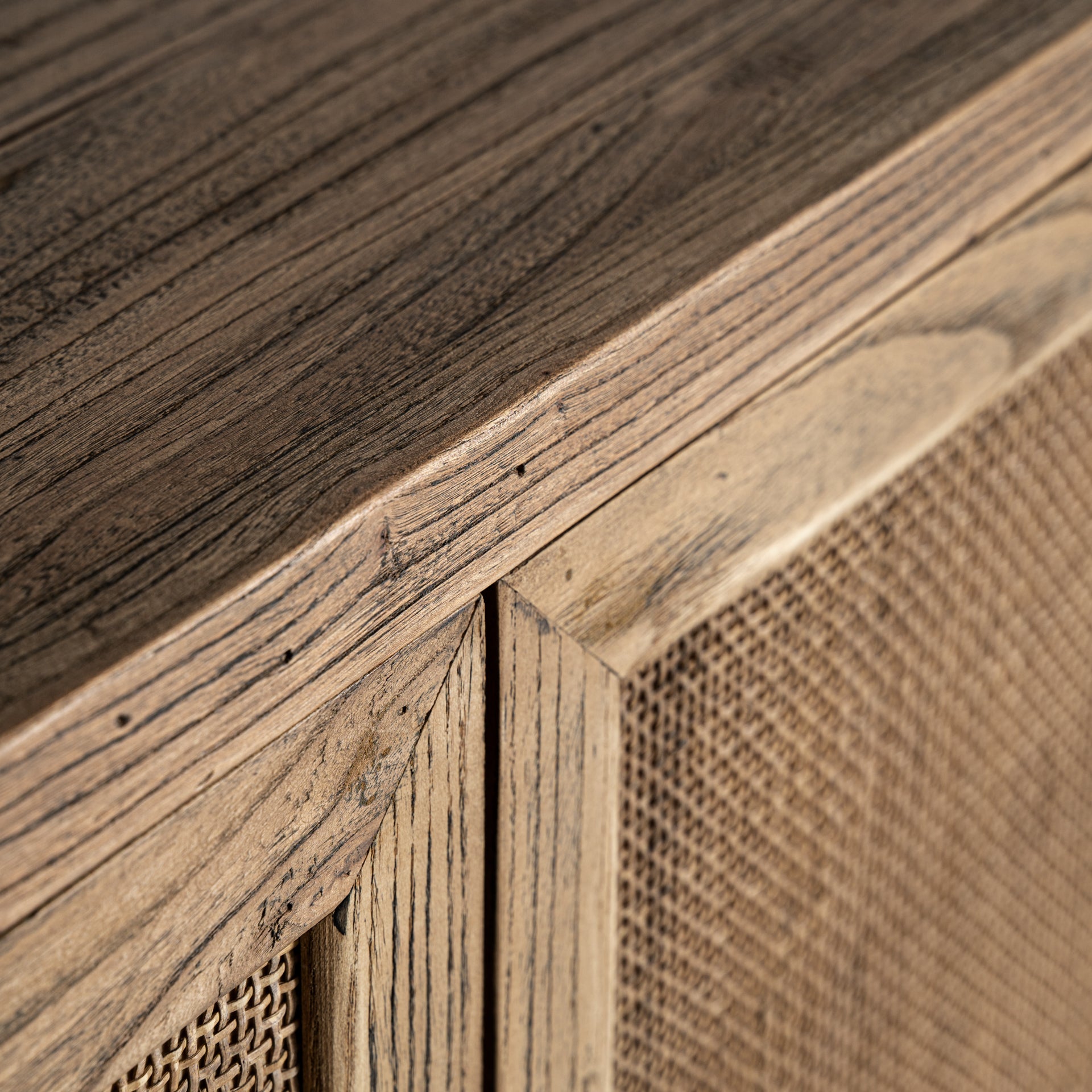 FN=VI36674_36674-03.jpg;SHA256=8ba54c7f9f62ac2ce7d636d26db41d52ae971d48e04c598053187d891fc1a819