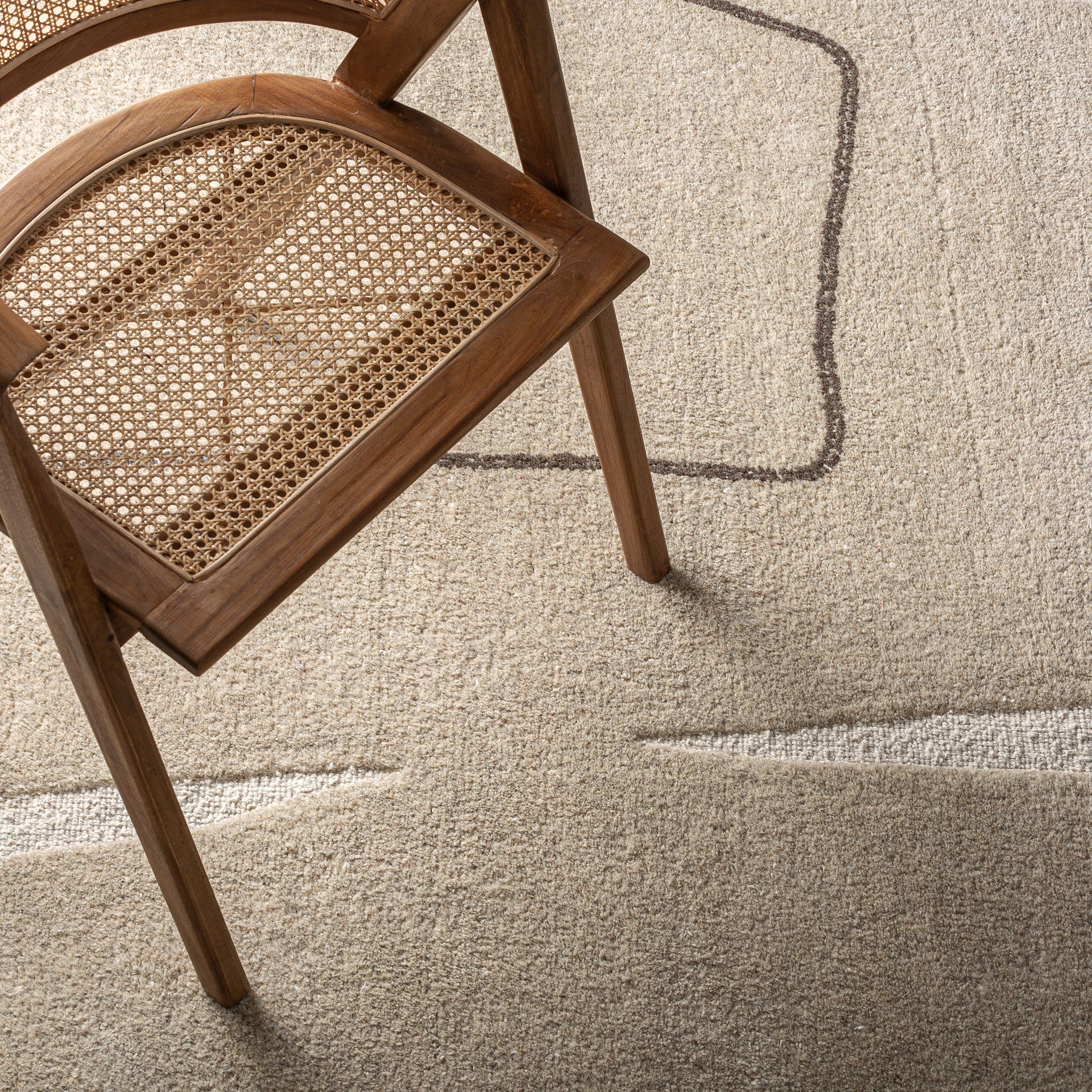 FN=VI36875_36875-04.jpg;SHA256=aeafb8bf6f78dbb0249a5a9f92491955a906908bb88ee9b0846328df3ad59753