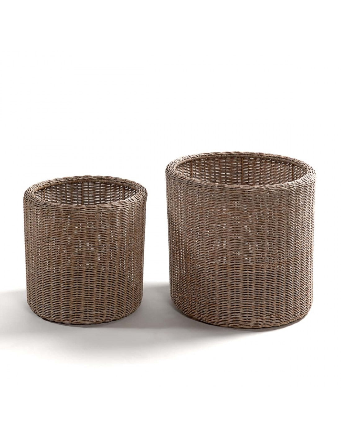 Synthetic rattan planter set