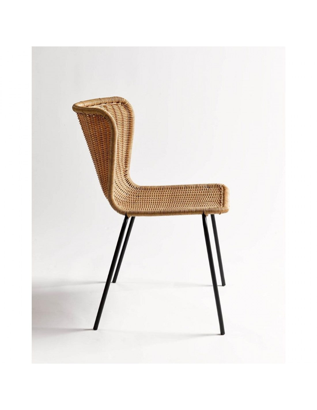 Stackable black leg synthetic rattan chair