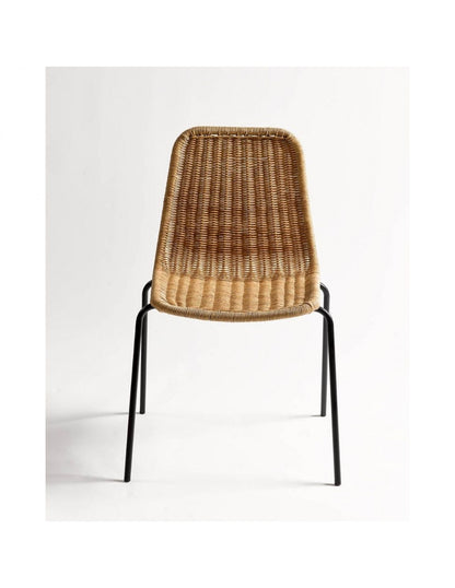 Silla de ratán sintético y pata negra apilable