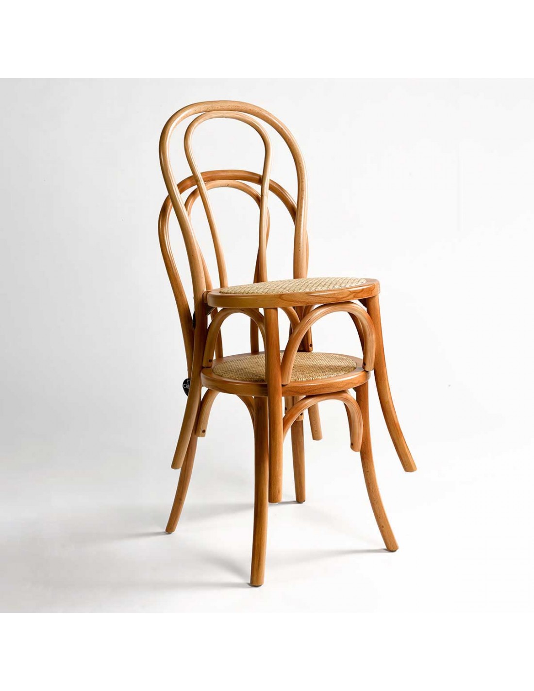 Silla de roble y ratán natural