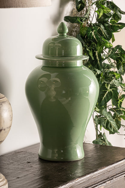 Ivok Vase in Green Colour