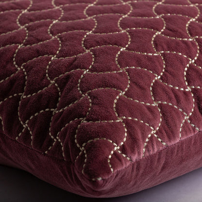 Lis Cushion in Burgundy Colour