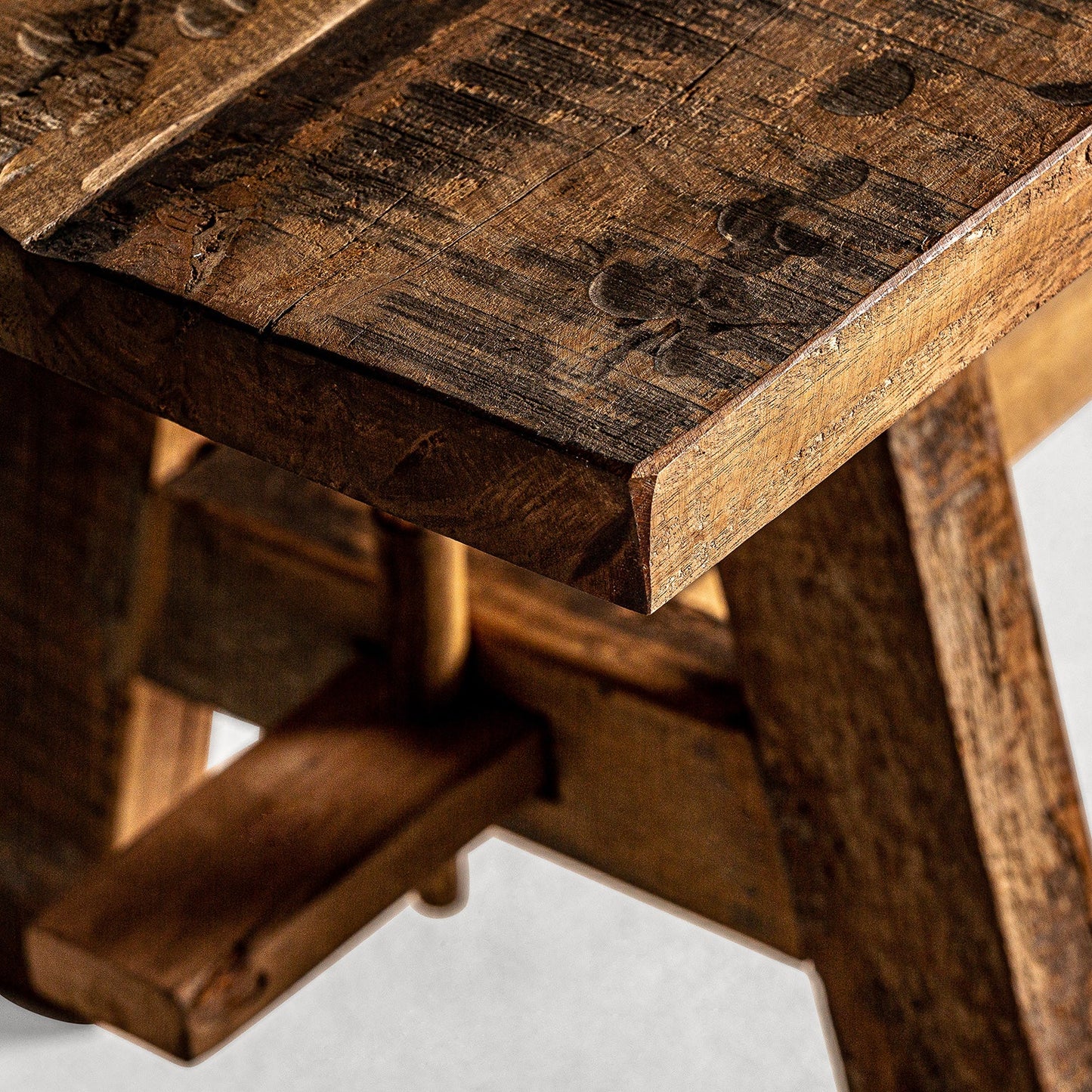 Banco Badai. 120x45x50 cm. - Bancos - Granada Maison