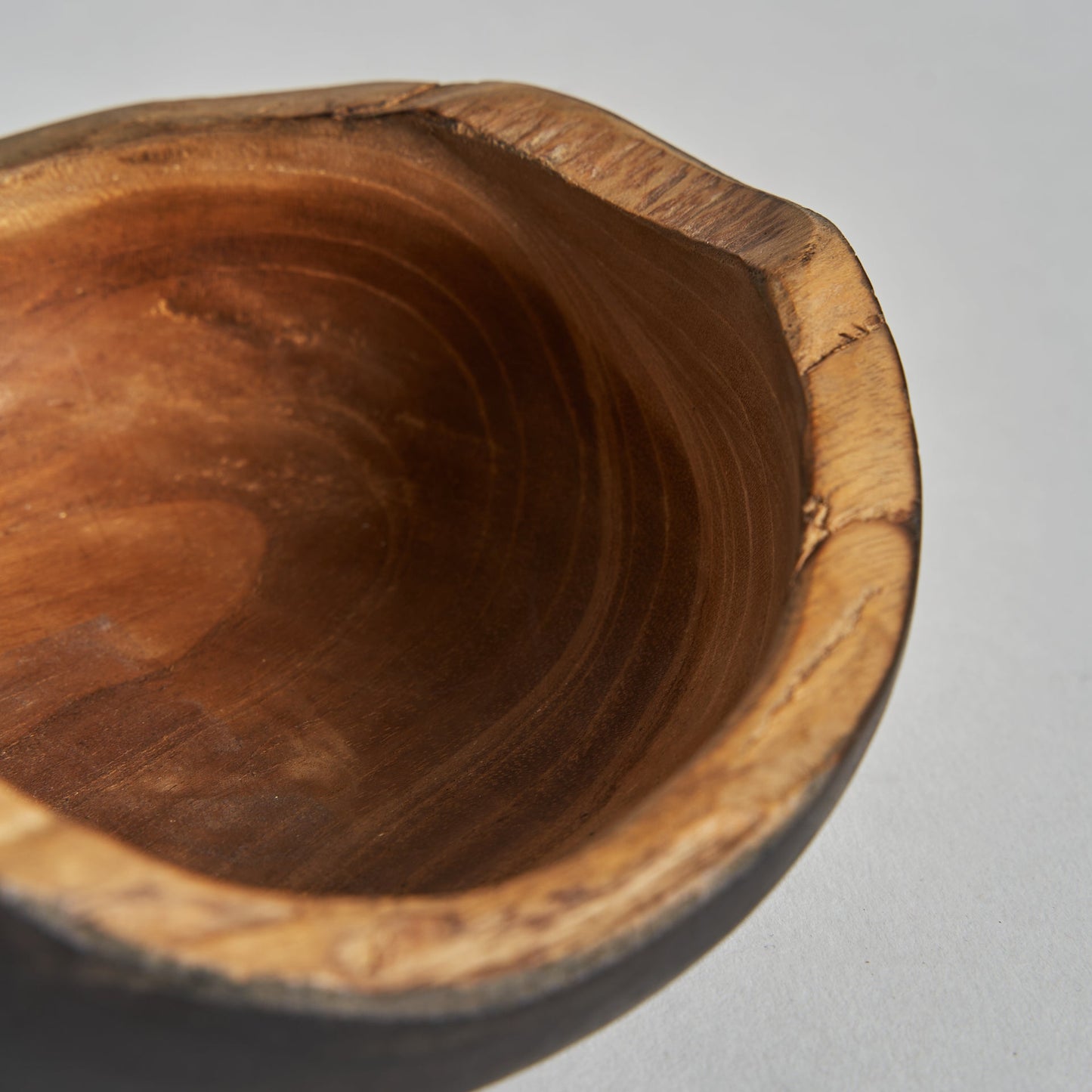 Bless Bowl in Black/Natural Colour