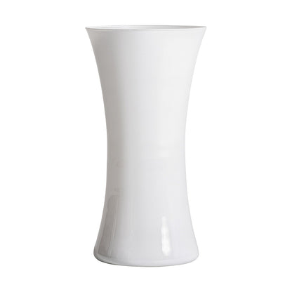 Donet Vase in White Colour