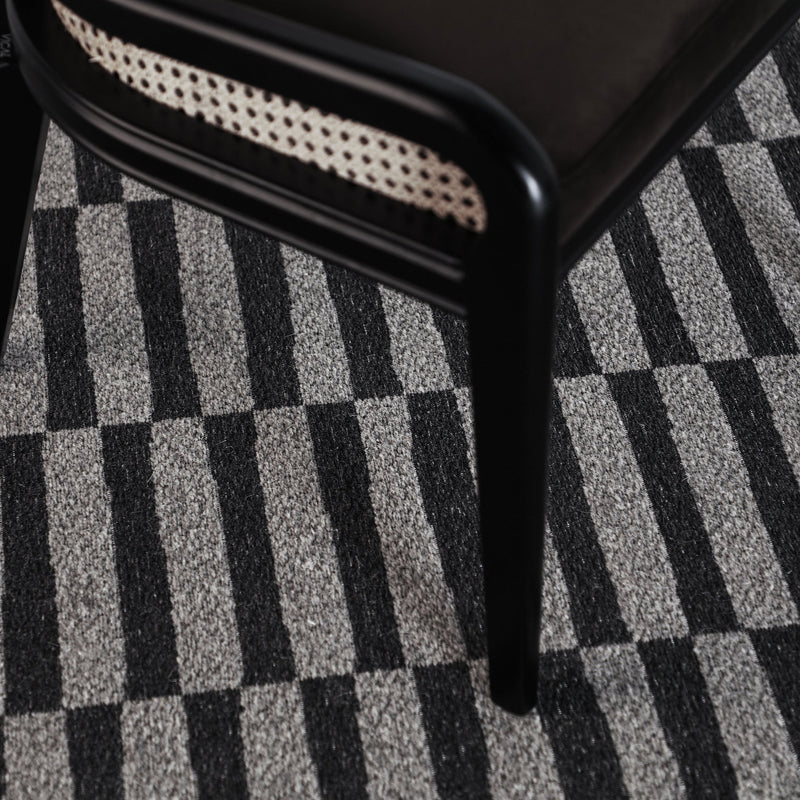 Eitzaga Carpet in Grey Colour