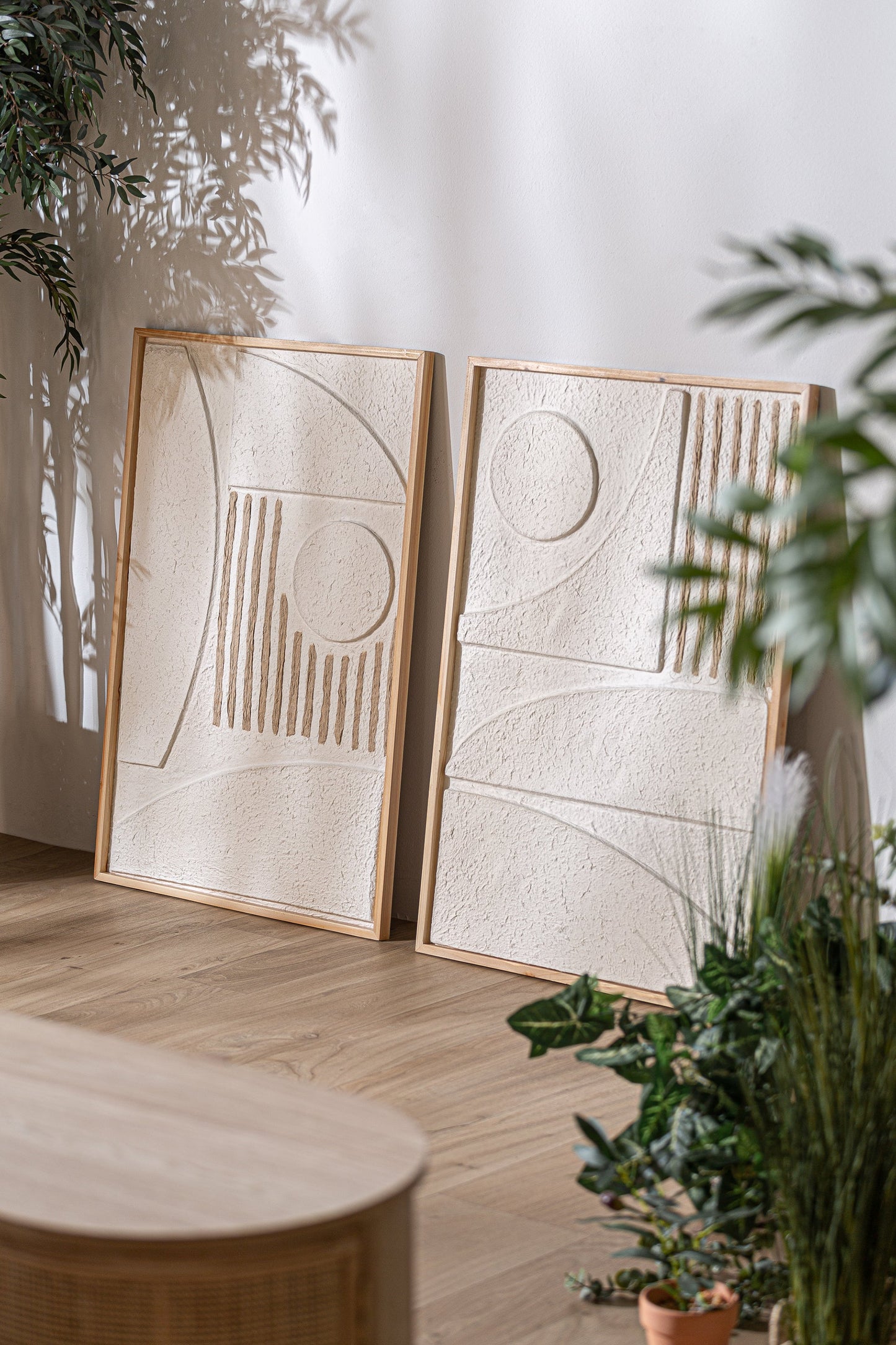 Parker Wall Art in White/Natural Colour