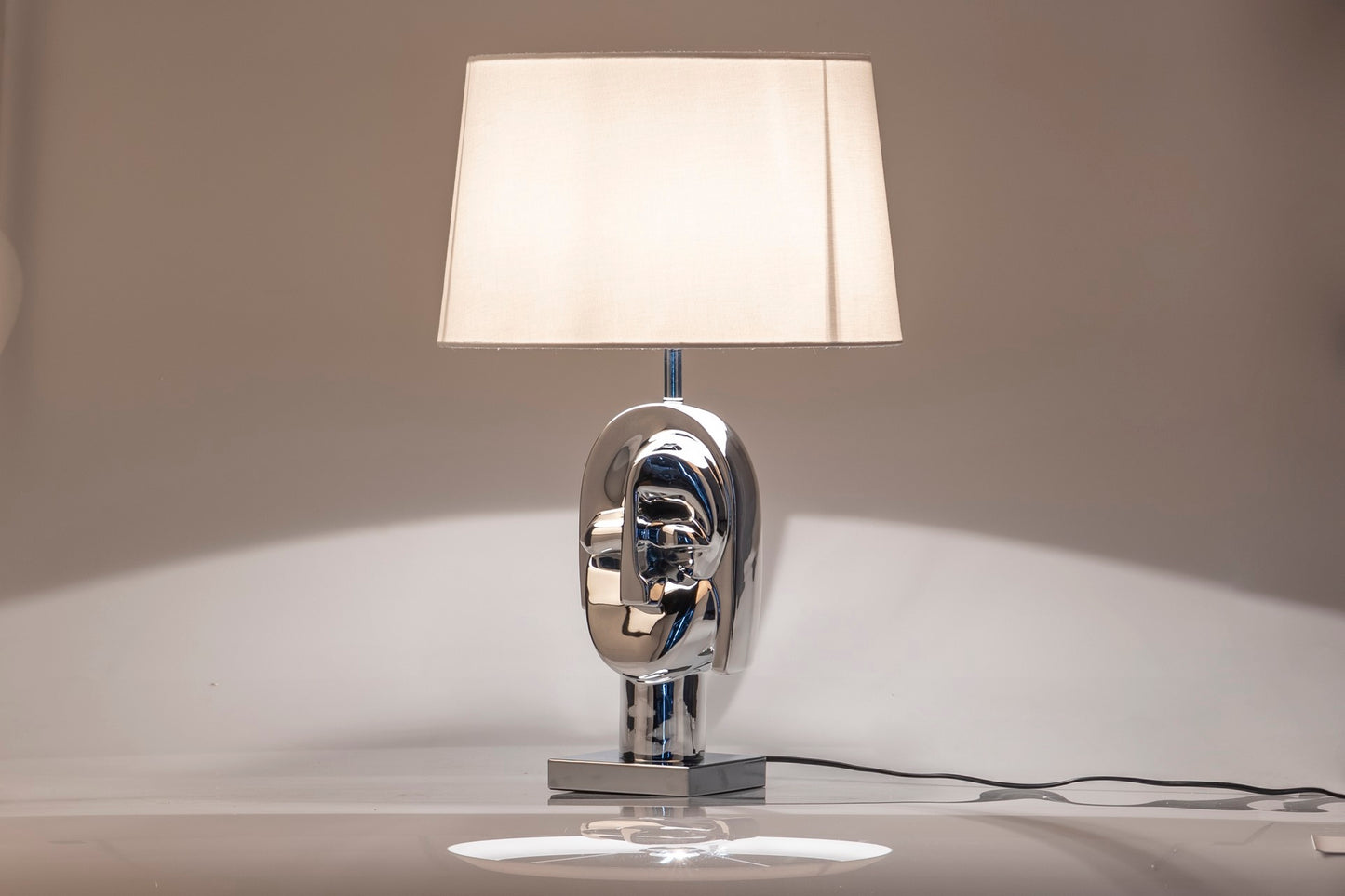 Lisboa Metal Resin Table Lamp 40X40X65 Cm